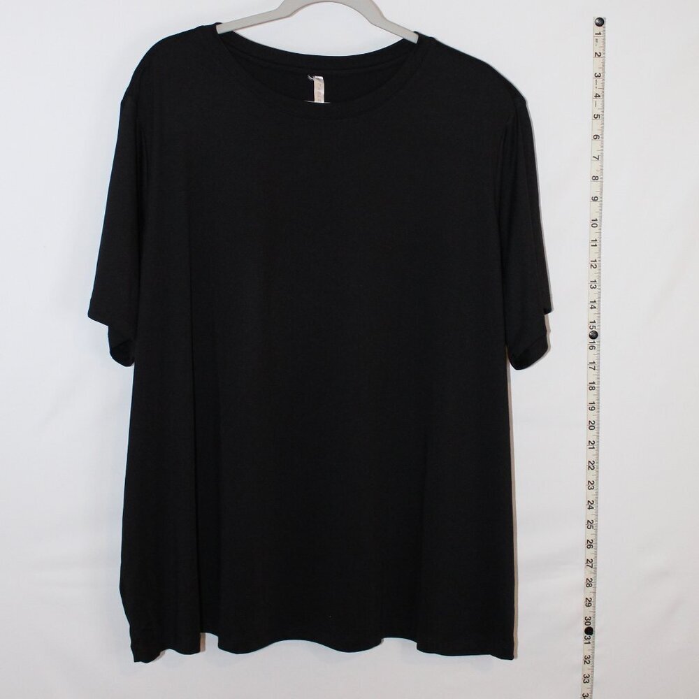 Fabletics Moisture-Wicking Dry-Flex Tee Black Size‎ 2X - barely worn